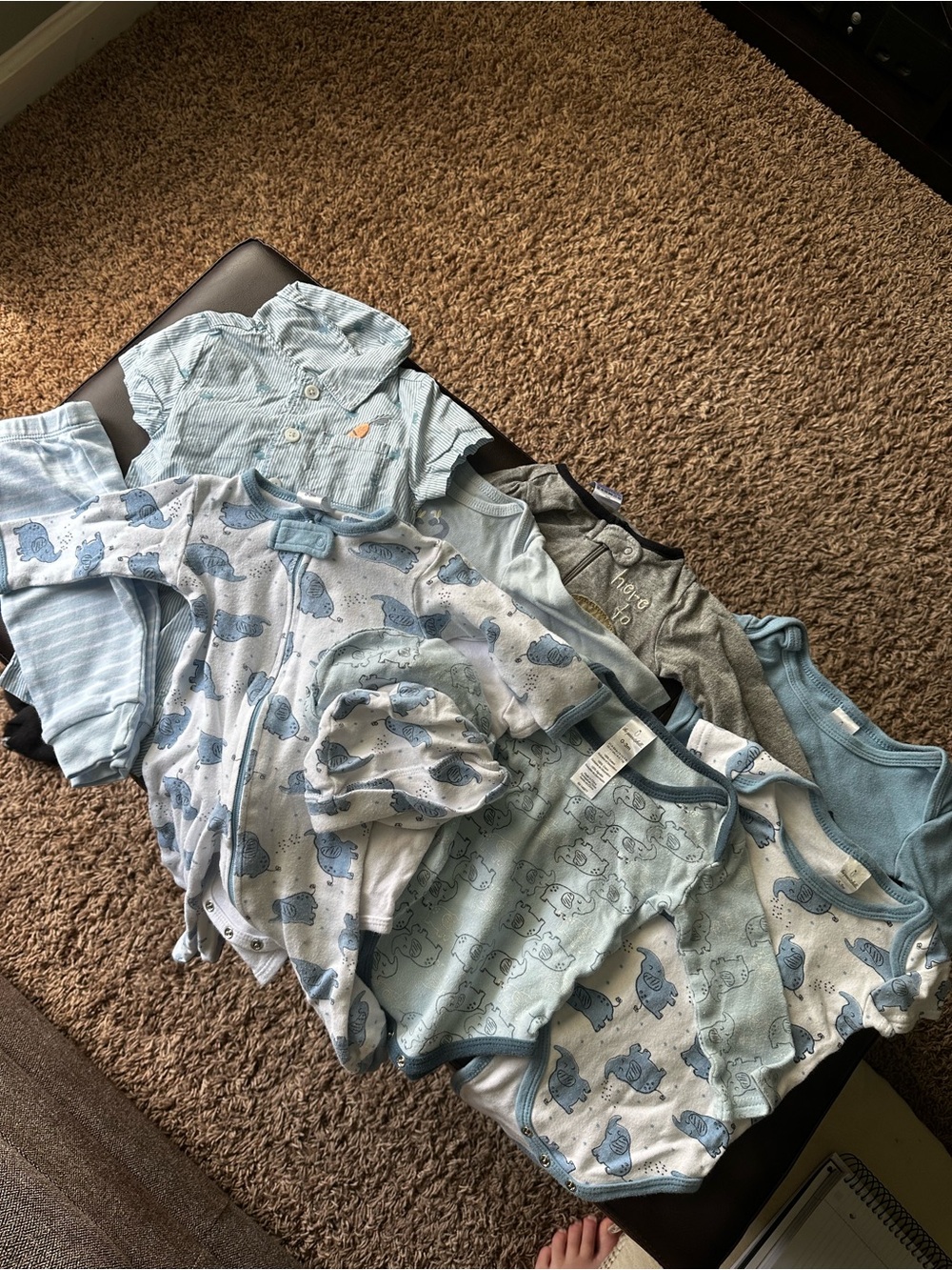 0-3 month baby clothes bundle